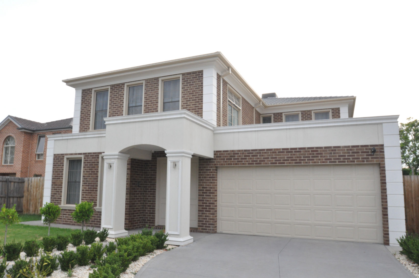 布里斯班电动车库门-更换电机后