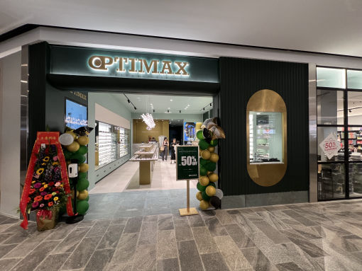 Knox Central 眼镜店装修 - 装修完工 - 店门