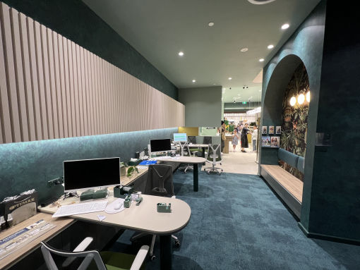 Knox Central 眼镜店装修 - 客户区 - 验光区装修完成