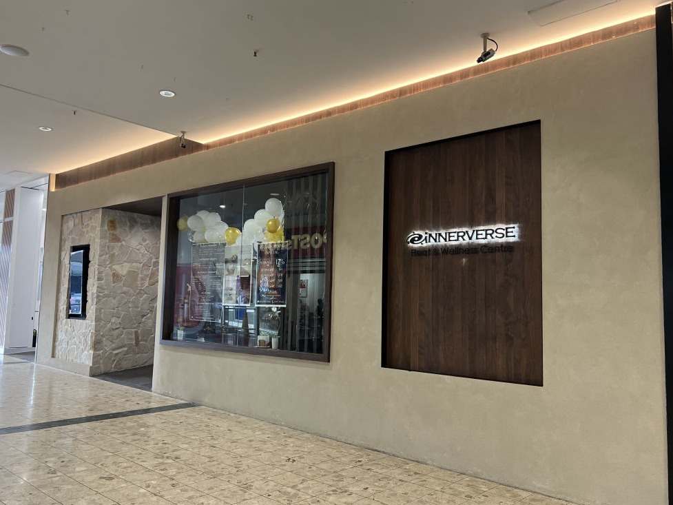 Oakleigh Central按摩漂浮店 - 店门石门
